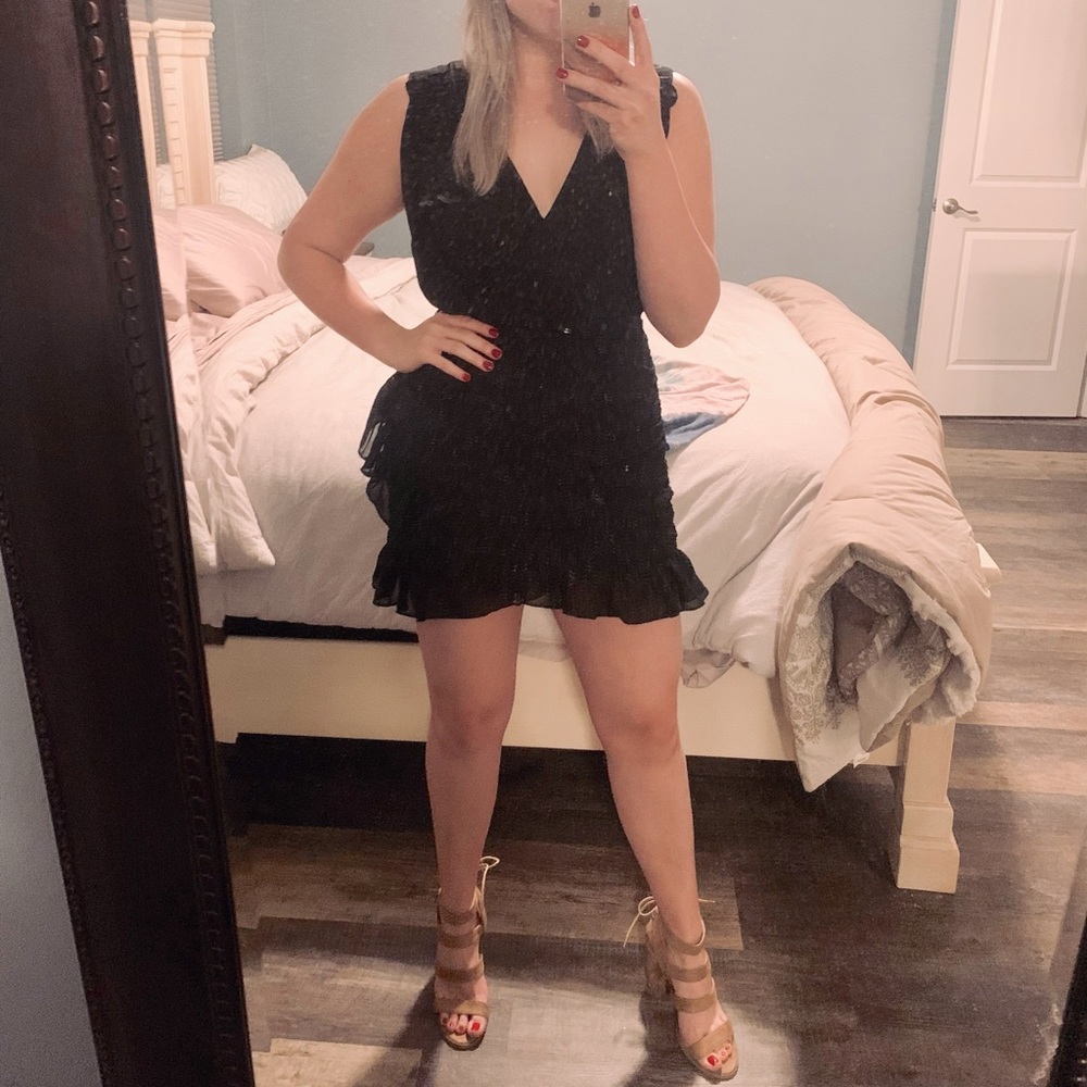 Black fitted dress